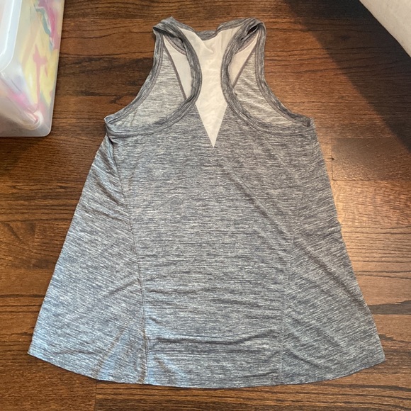 Athleta Utopia Tank - Picture 3 of 3